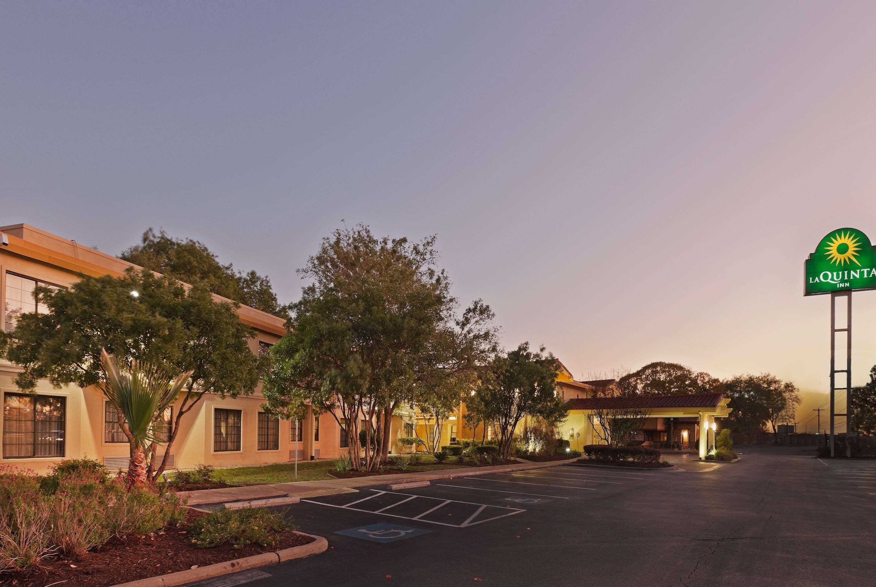 La Quinta Inn By Wyndham Austin Oltorf Luaran gambar